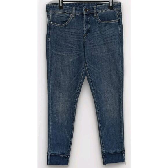 Blank NYC Denim - Blank NYC Black Released Raw Hem High Rise Crybaby Skinny Jeans Size 30